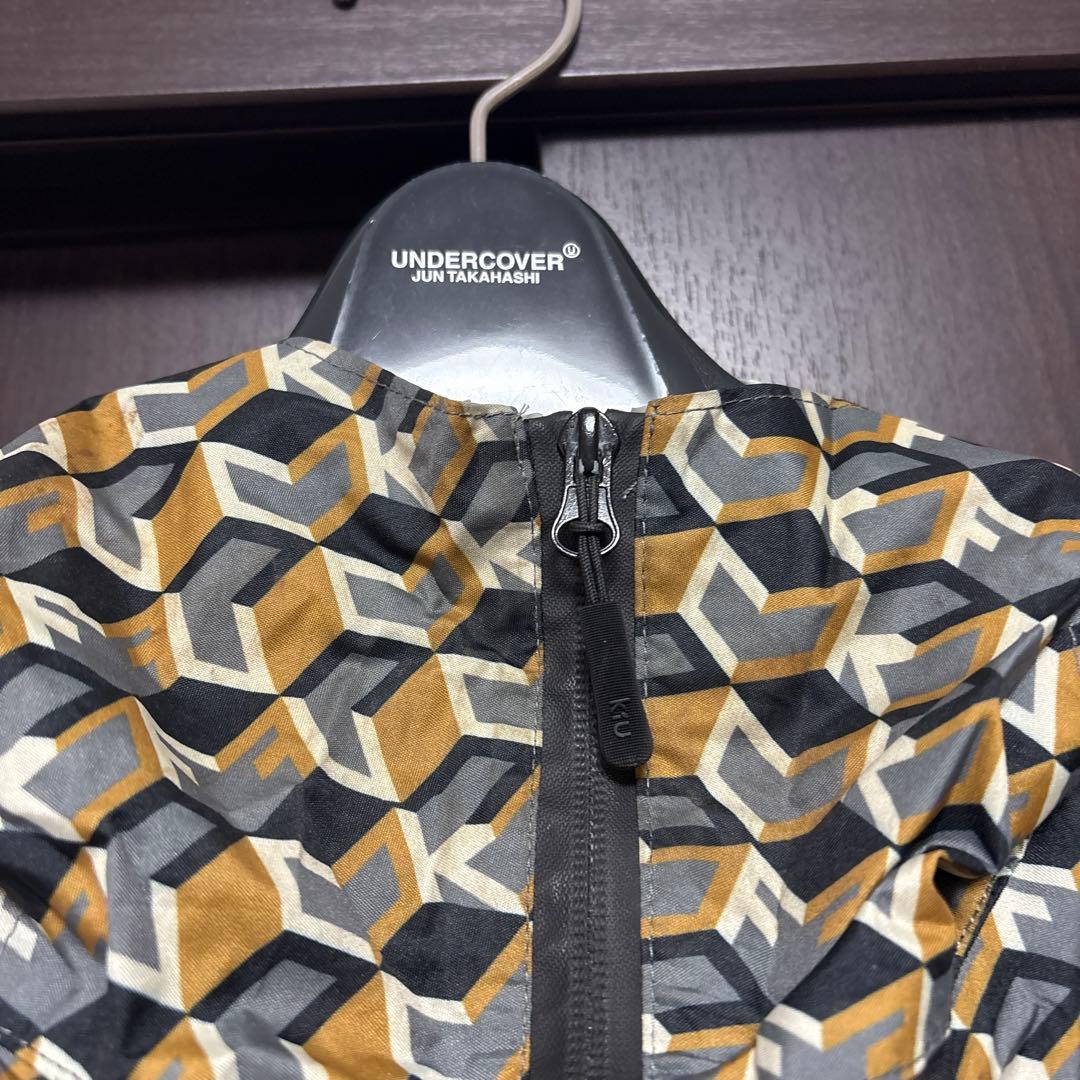 UNDERCOVER ✖️KiU コラボレインギア ポンチョ fuck柄