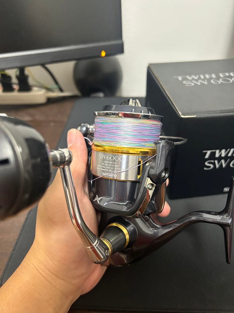 最終値下げ　SHIMANO TWIN POWER SW6000HG リール