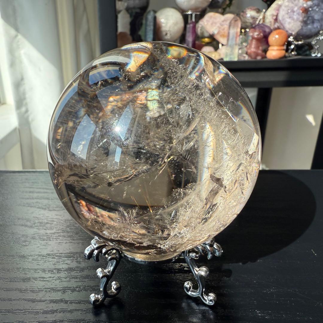 天然石ルチルクォーツ共生スモーキークォーツのスフィア　丸玉NO.100914