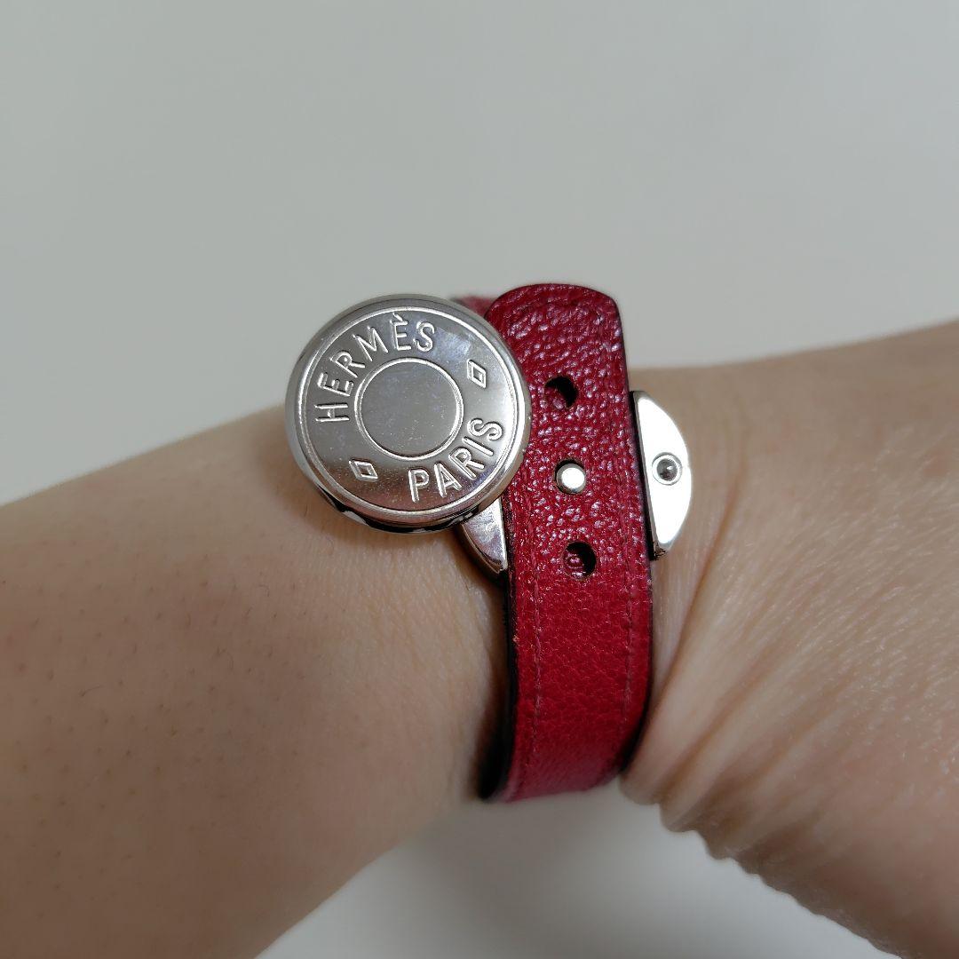 年末セール‼️HERMÈS レザーロゴ入り ブレスレット
