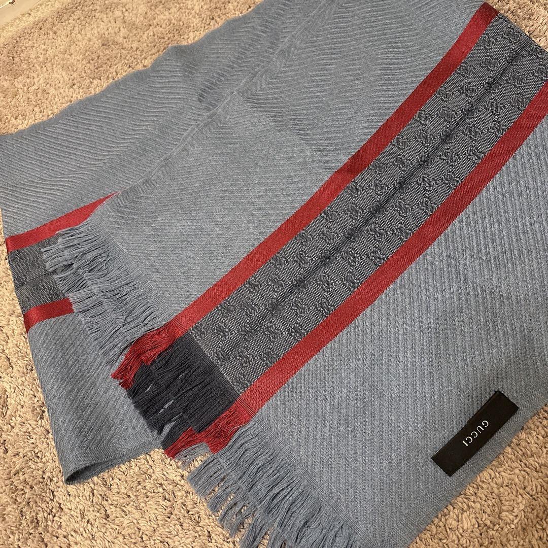 GUCCI グレー マフラー 極美品