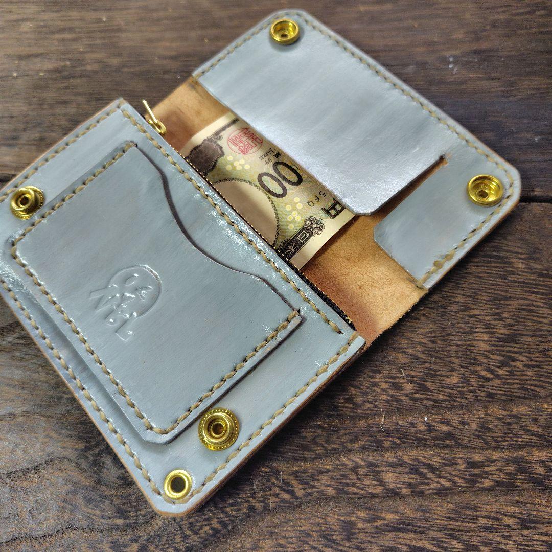 ミドルサイズ トラッカーウォレット 黒×グレー バラのカービング 手染め(78)