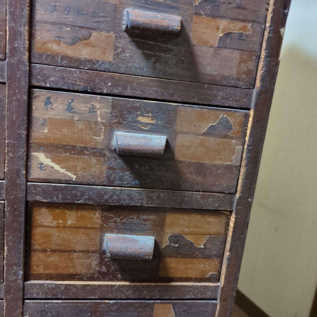 木製引き出し式収納 36個