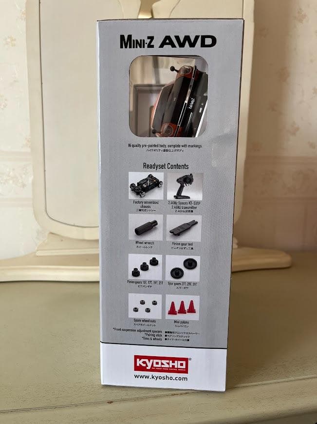 新品未開　最安　ミニッツAWD フェアレディ 240Z-L チューンド　最後１台