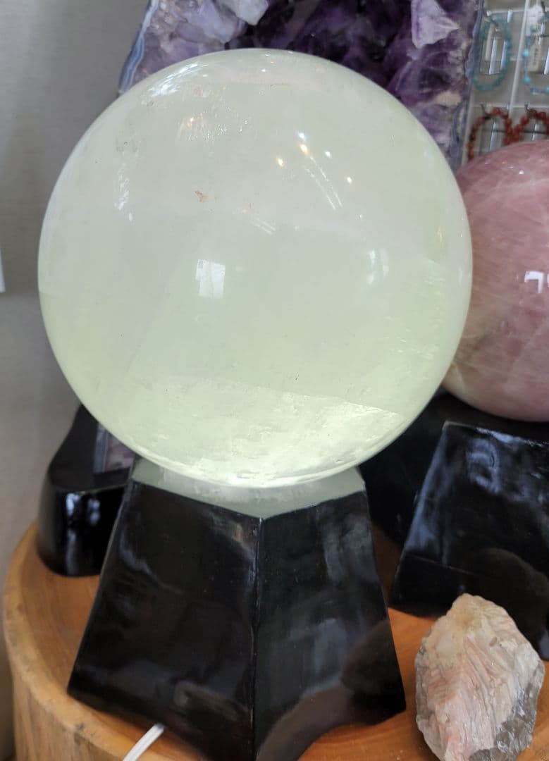 グリーンカルサイト　大玉　24センチ！