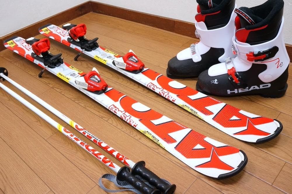 メンテ済 110cm 靴21.5cm ATOMIC 子供用スキーセット