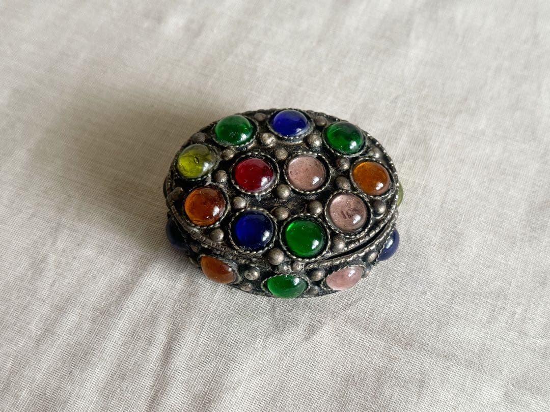 ガラスドームの装飾 ヴィンテージ 小物入れ ピルケース