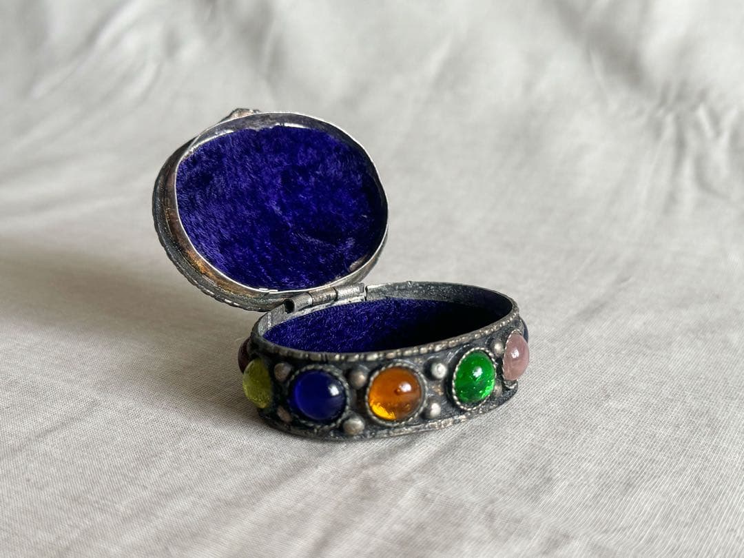 ガラスドームの装飾 ヴィンテージ 小物入れ ピルケース