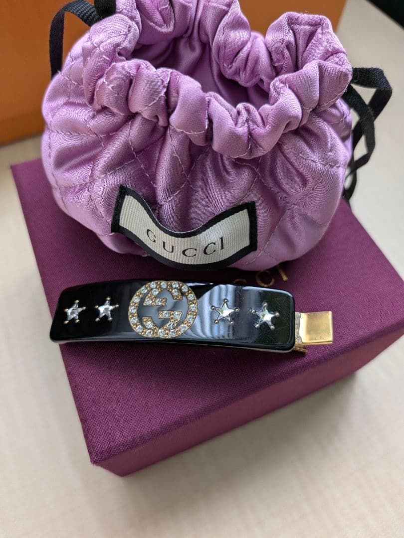 グッチGUCCI クリスタルインターロッキングGヘアクリップ