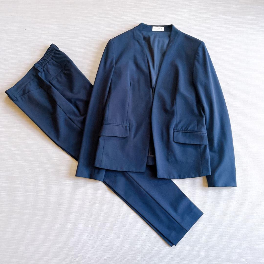 ＊美品【プラステ】セットアップ　パンツスーツ　カラーレスジャケット 　ネイビー