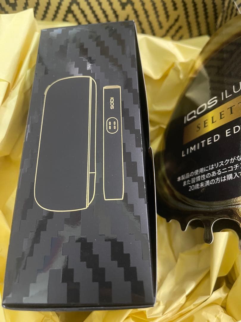IQOS ILUMA i SELETTI 限定版