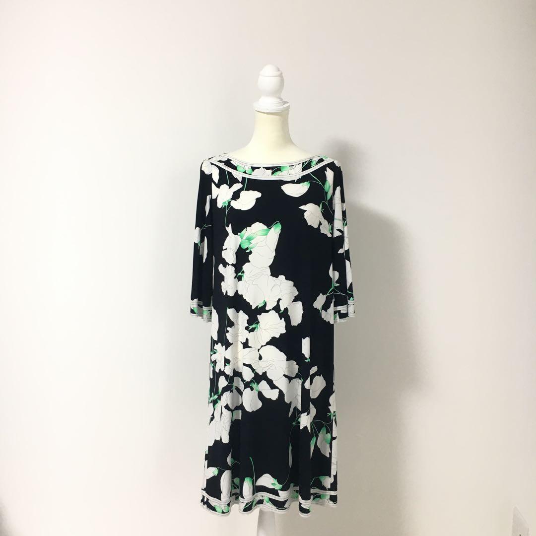 近年美品　LEONARD レオナール　カンカン　ストレッチ　ベルト　ワンピース