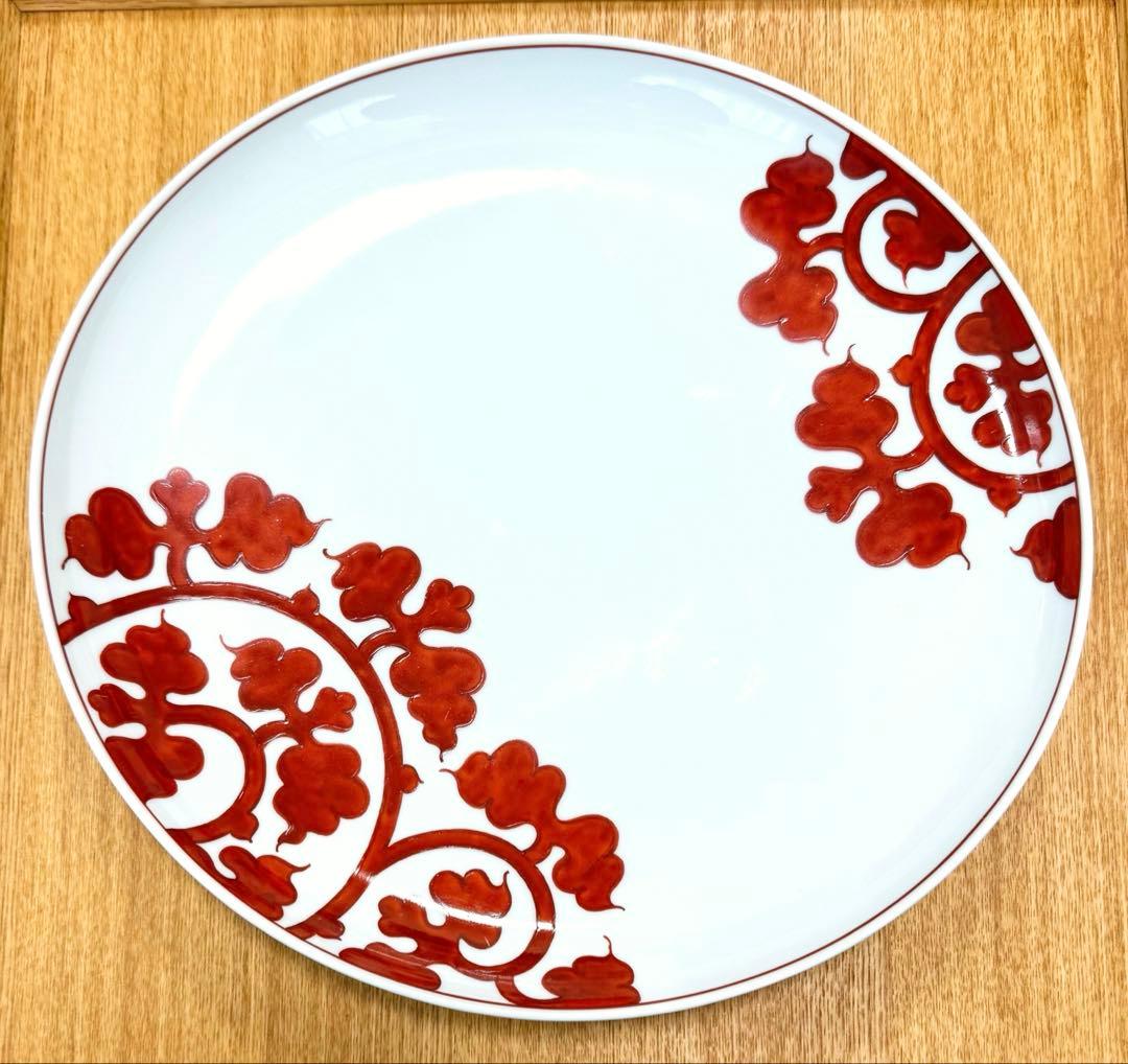 源右衛門　赤絵唐草文　大皿　有田焼　①