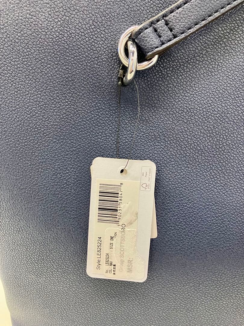 【新品未使用品】GUESS ネイビー トートバッグ