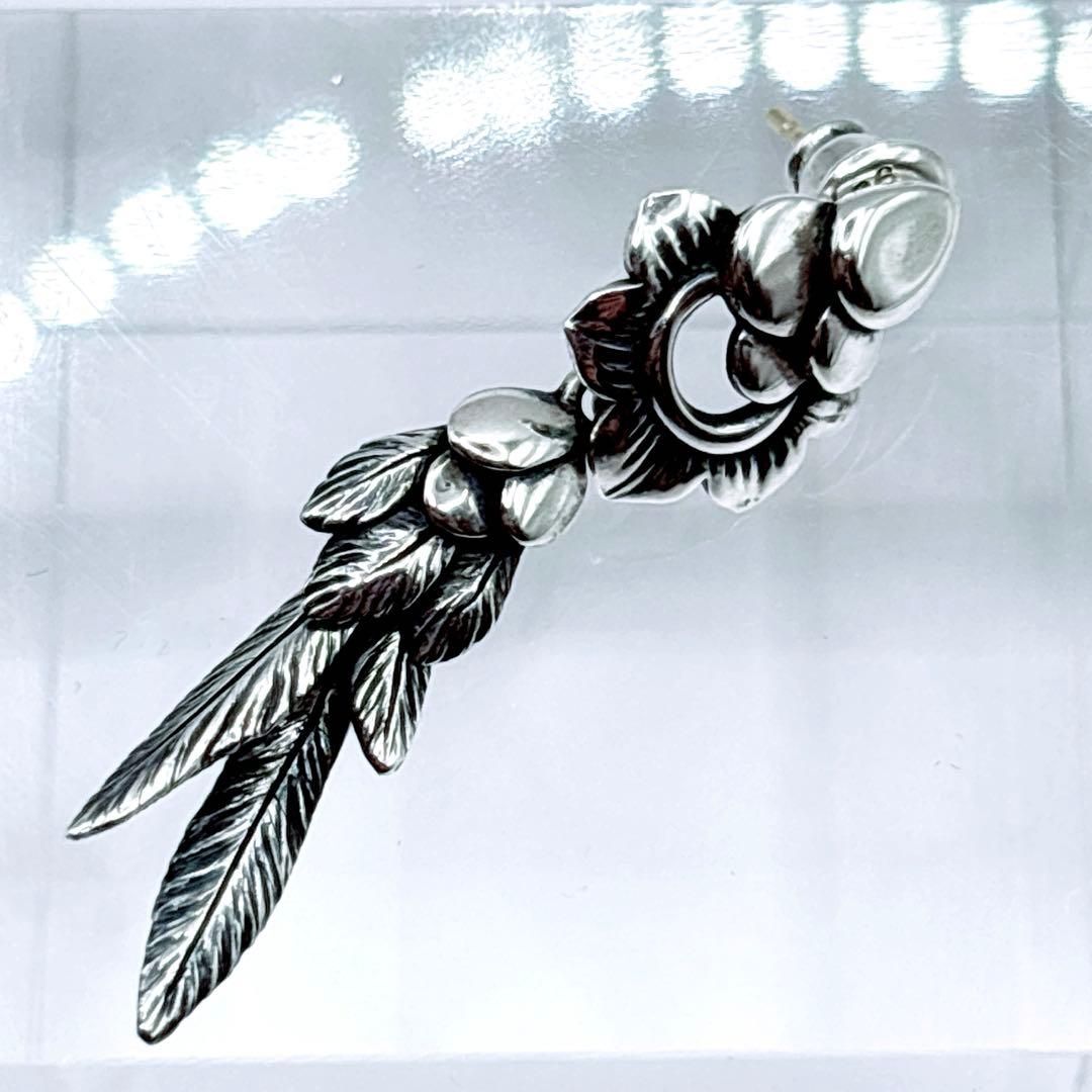 片耳 Bloody Mary ブラッディマリー K18×SV ピアス フェザー