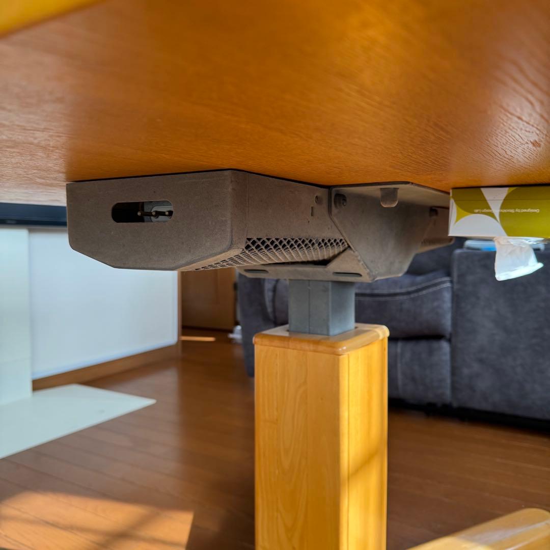 ダイニングテーブル コタツ機能付き こたつ布団付き　高さ調整可能 /昇降コタツ