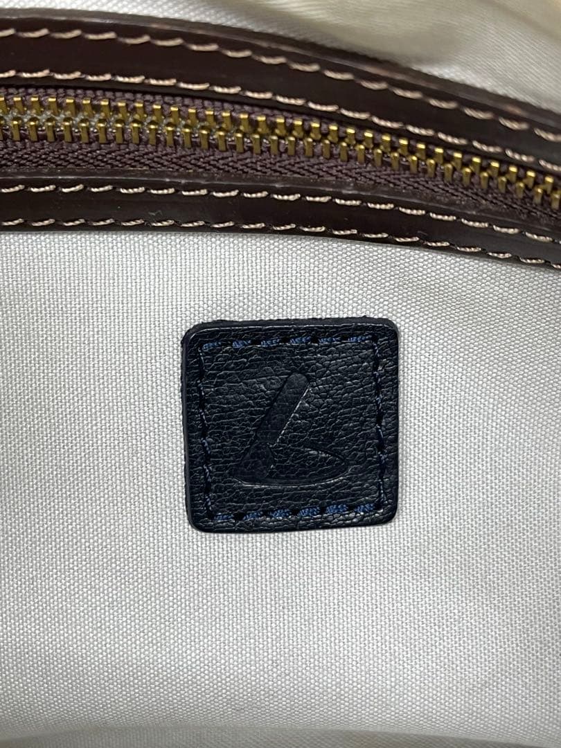 土屋鞄　アルマス　バッファローボディバッグ