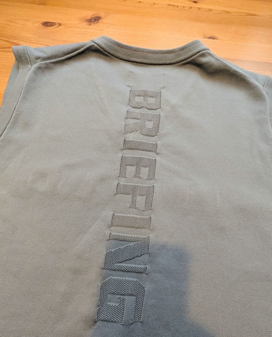 BRIEFING グレー Vネックベスト Lサイズ