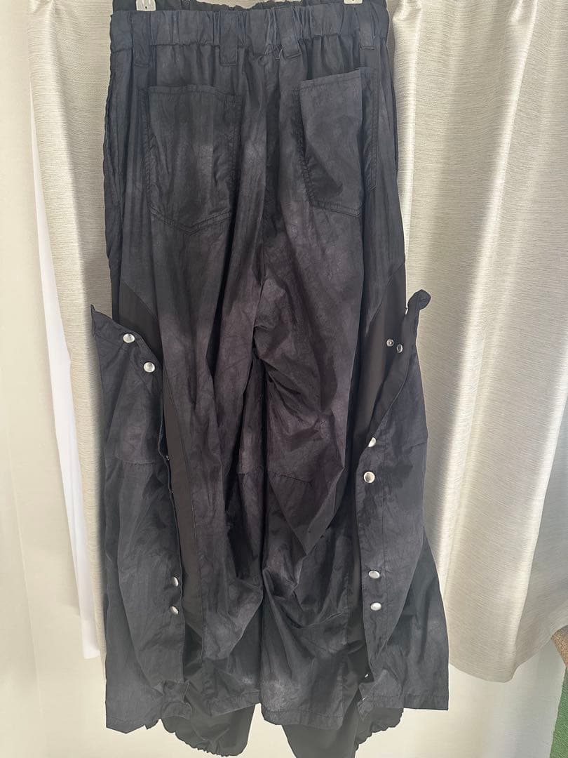 grancy ボタンレイヤードデザインナイロンパンツ