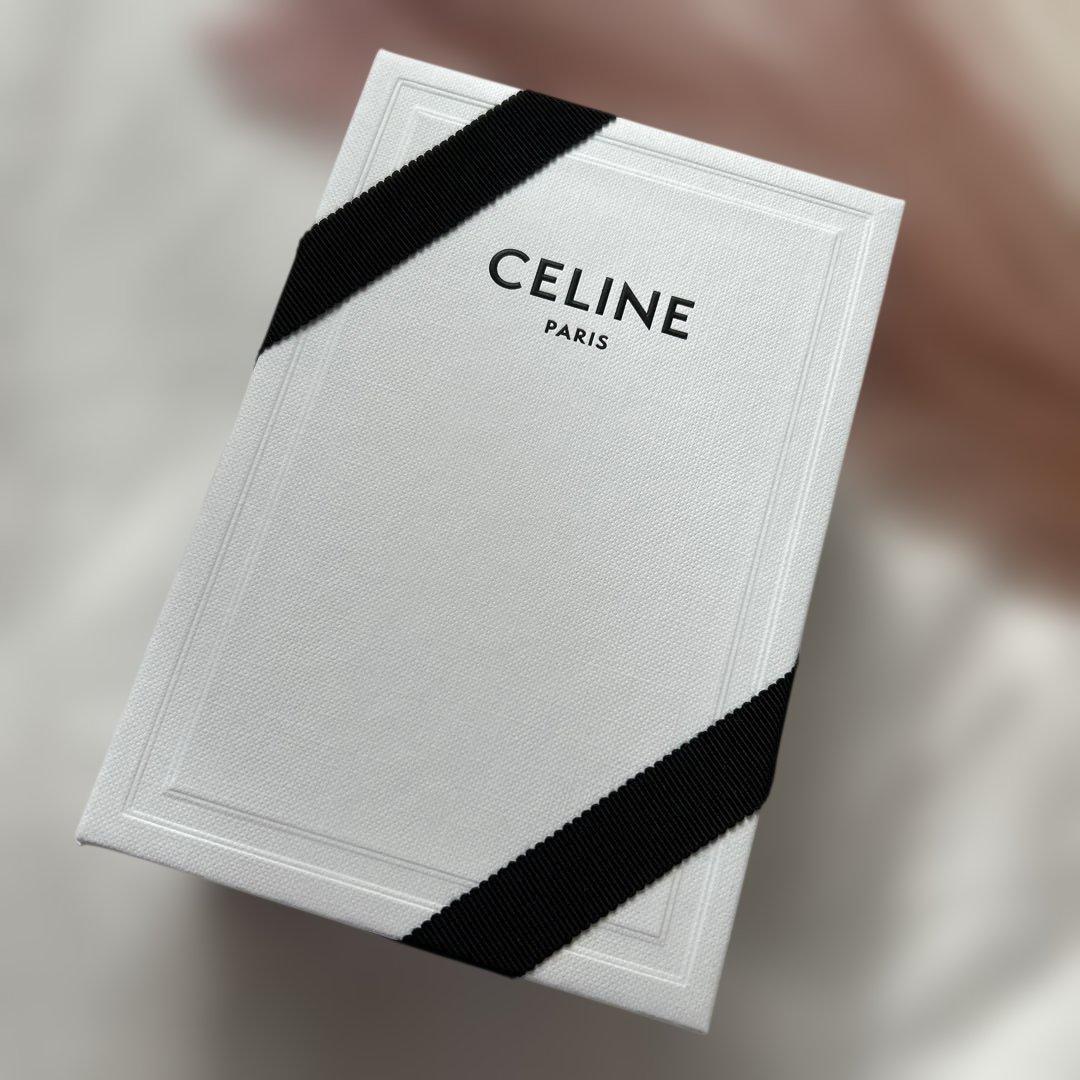 美品　CELINE ギフトボックス ホワイト　ミニ財布　プレゼント
