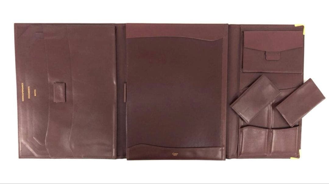 T05/016未使用保管品Cartierカルティエマストライン大型マルチケース