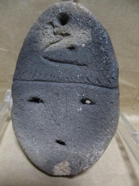 縄文土器　土面　貴重　箱付き　R99-1