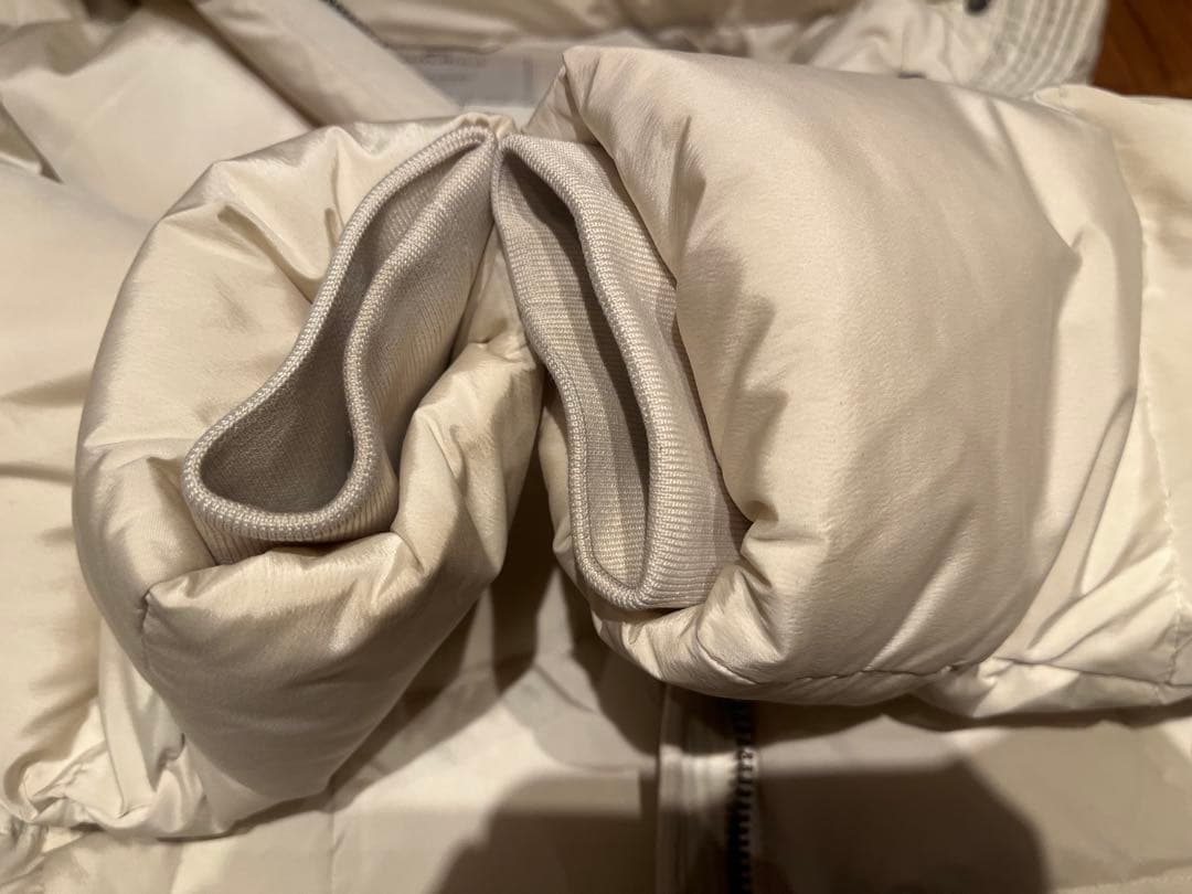 WOOLRICH ウールリッチ ダウンジャケット オフホワイト　Sサイズ相当