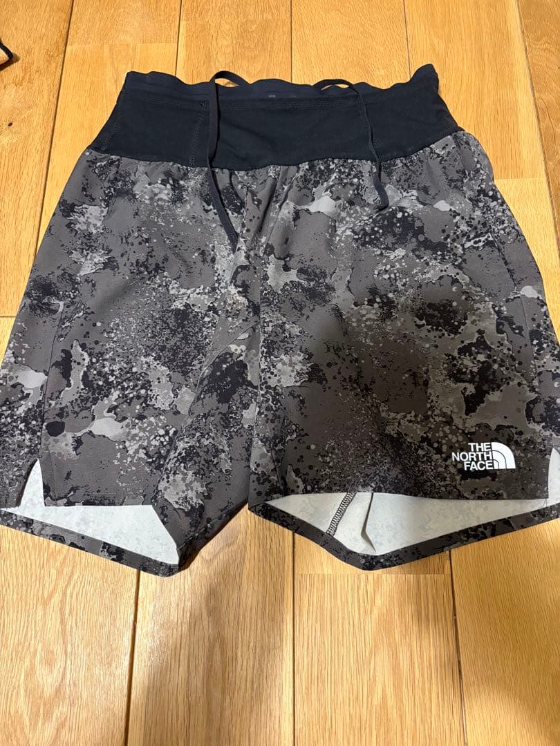 THE NORTH FACE エンデュリスレーシングショーツ