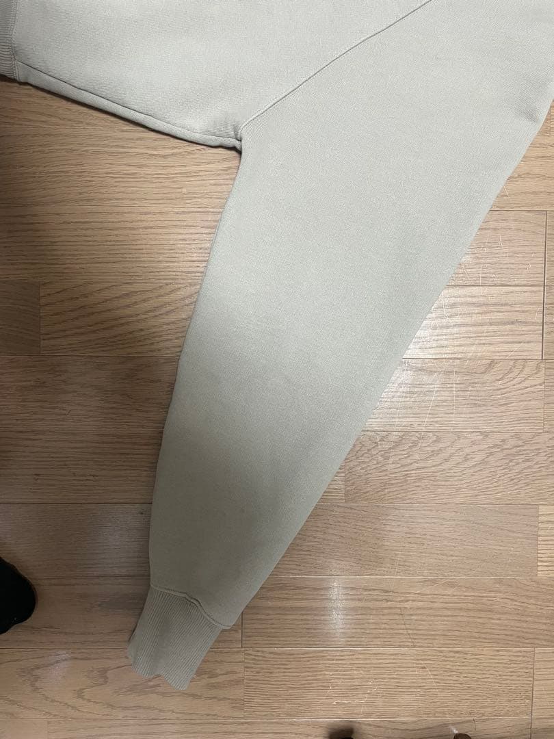 ナ*ロ様 ami ベージュ フード付きパーカー