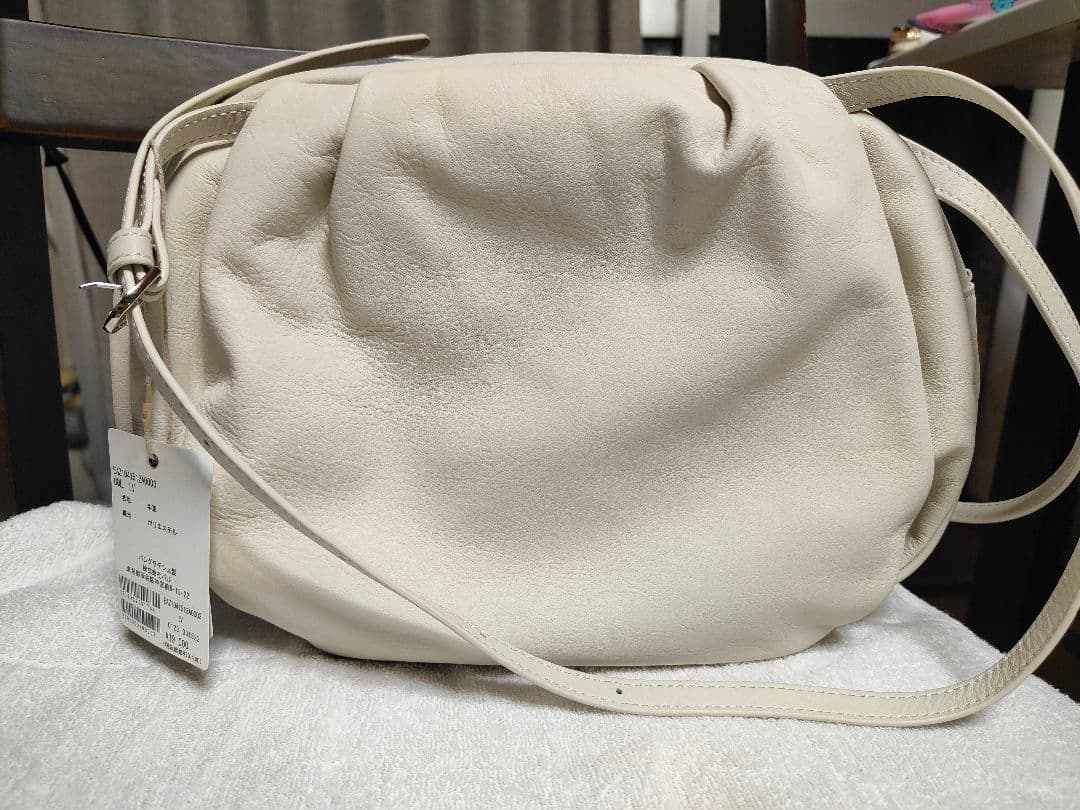 【新品未使用】ear PAPILLONNER コロンボストン アイボリー