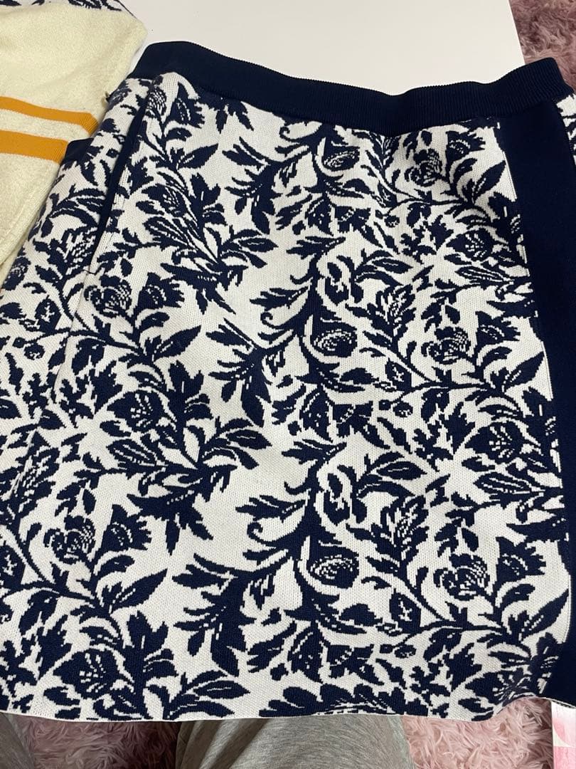 花柄セーター＆スカートセット　ゴルフウェア Callaway