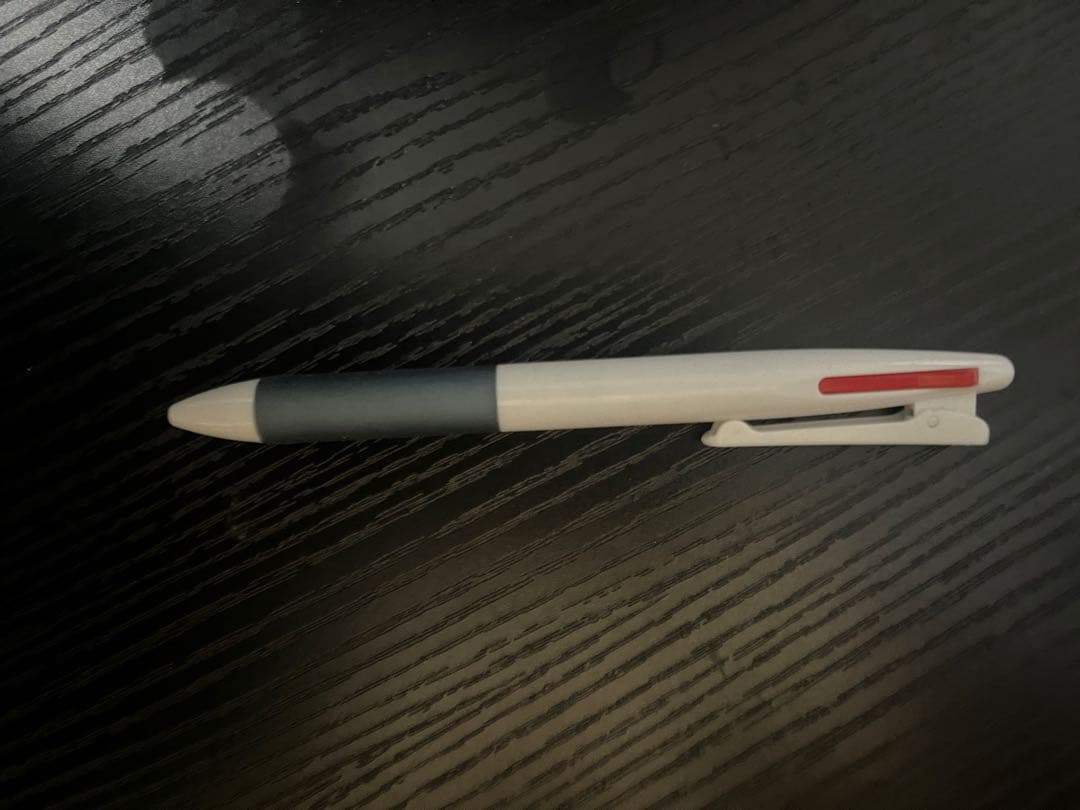 ホワイト グレー ボールペン