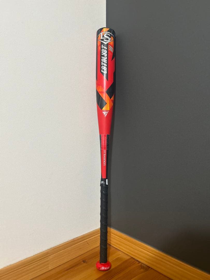 Louisville sluggerカタリスト3 78cmミドルバランス少年軟式