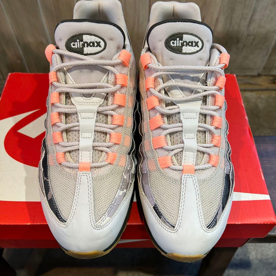 【美中古】【即購入OK】NIKE エアマックス95 ESSENTIAL 27.0