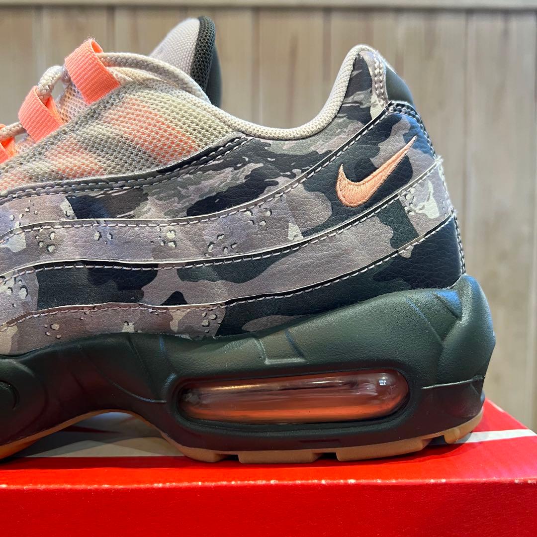 【美中古】【即購入OK】NIKE エアマックス95 ESSENTIAL 27.0