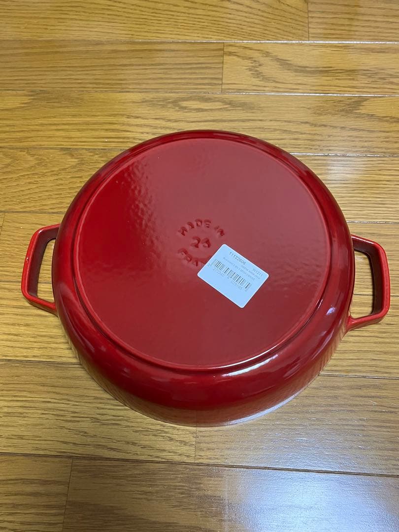 staub 2点セット　　スキヤキ＆グリル、ラムカンチェリー