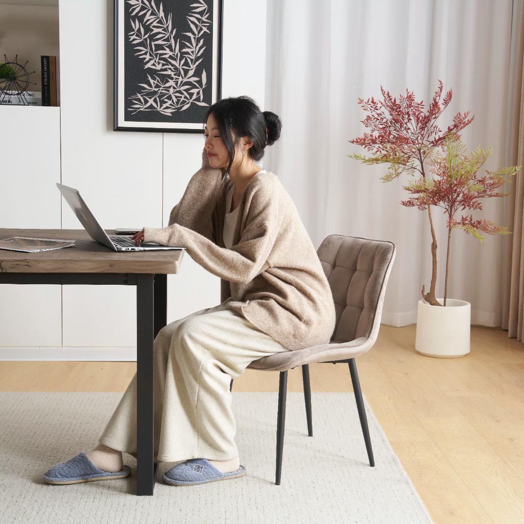 【テーブル単品】ダイニングテーブル 4人用 2人用 幅140　NATURAL