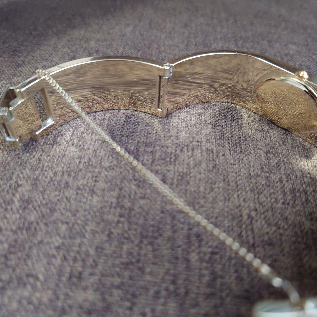 Viviene Westwood バングル 腕時計 ヴィヴィアンウエストウッド