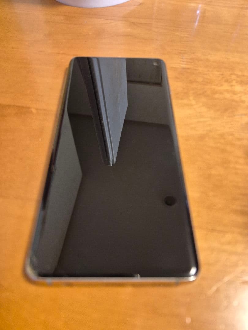 中古Galaxy S10 SCV41プリズムホワイト