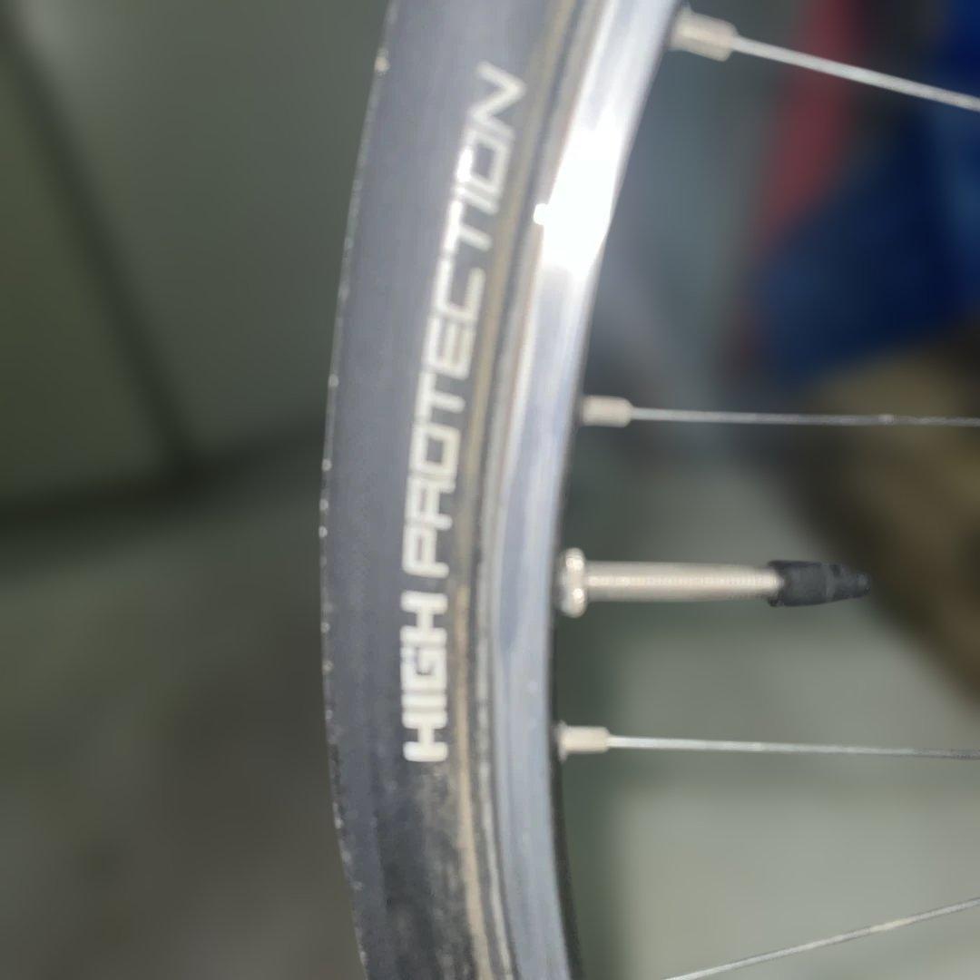 レッド スポーツバイク Suntour Sprint