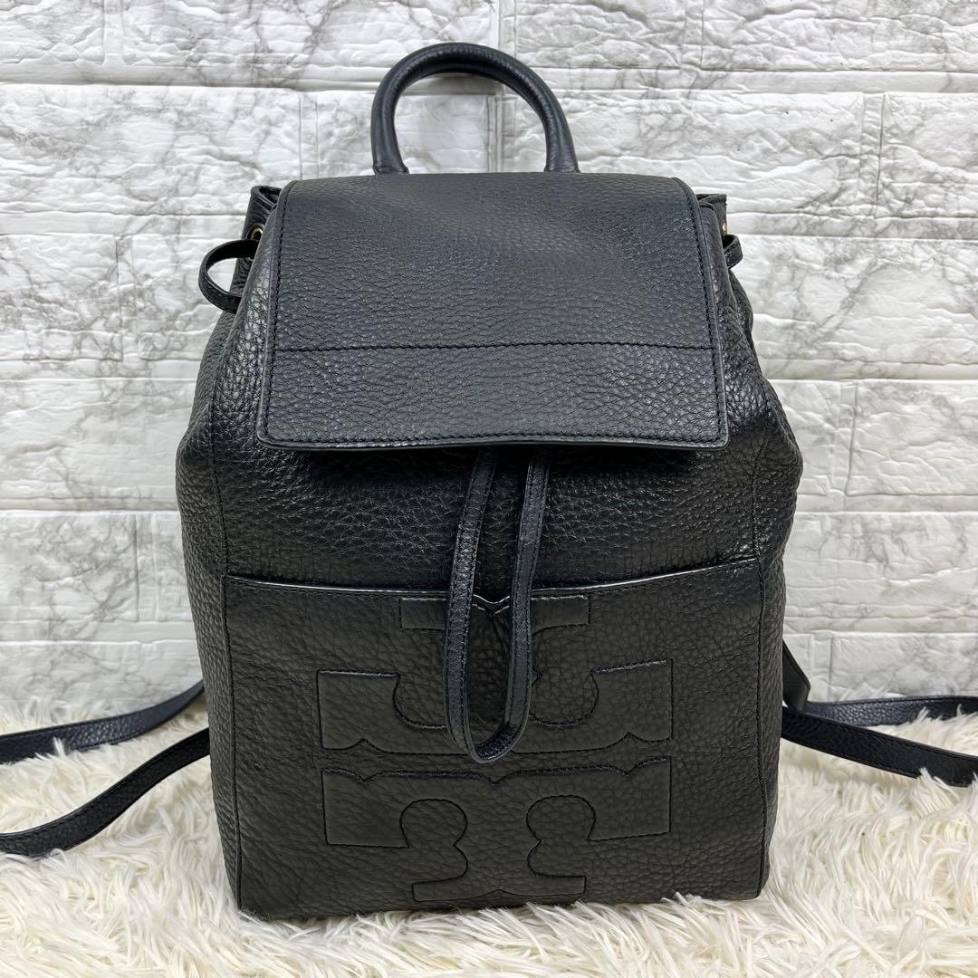 【美品】 トリーバーチ リュック バッグパック レザー 黒 デカロゴ エンボス