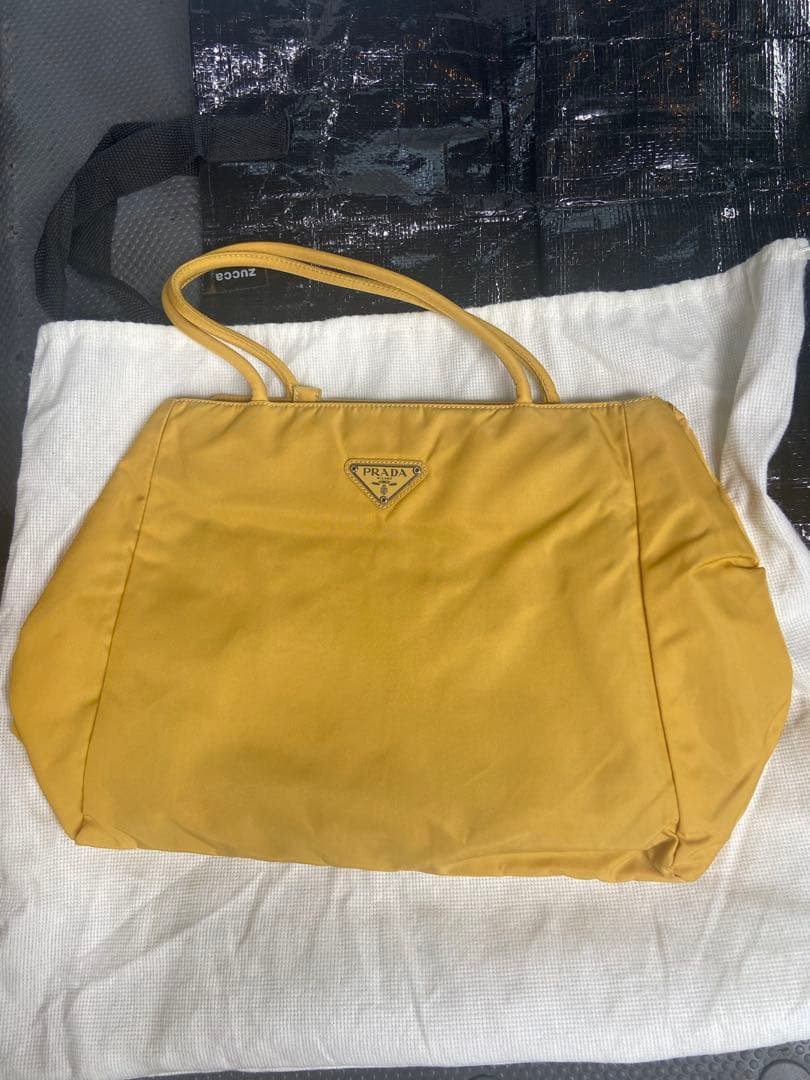 PRADA プラダ ナイロントートバッグ マスタード イエロー系