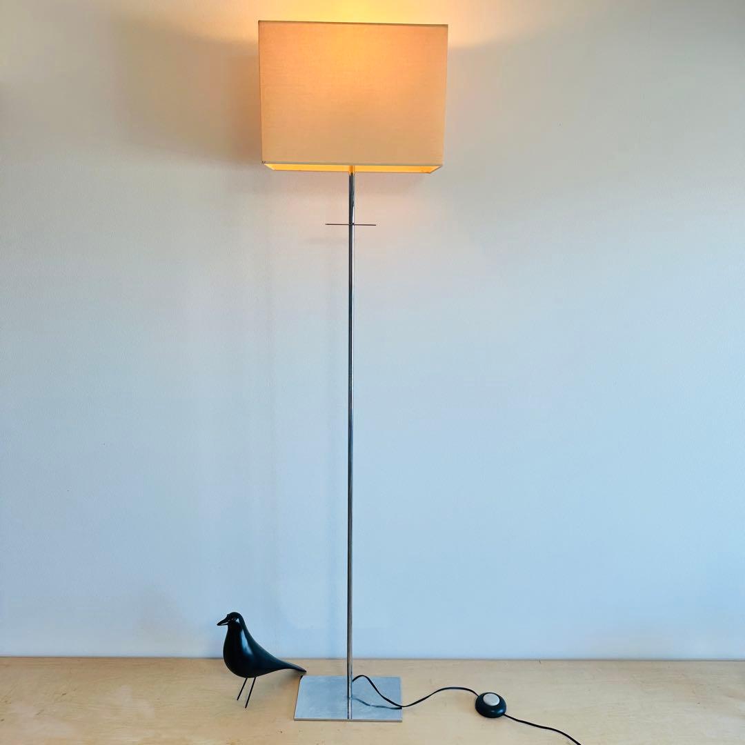 カトリーヌ・メミ フロアランプ 照明 CATHERINE MEMMI カッシーナ