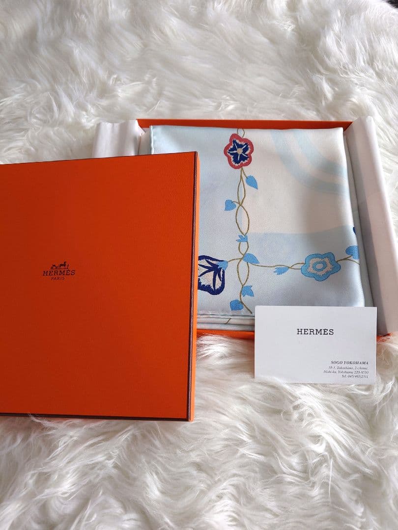 HERMES BRIDES de GALA シルクスカーフ