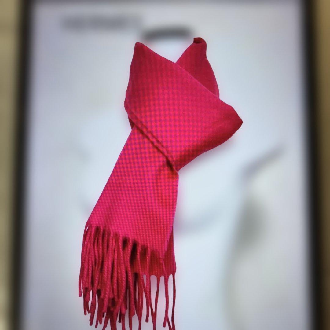 エルメス　カシミヤマフラー　抑えめ濃いピンク　 美品