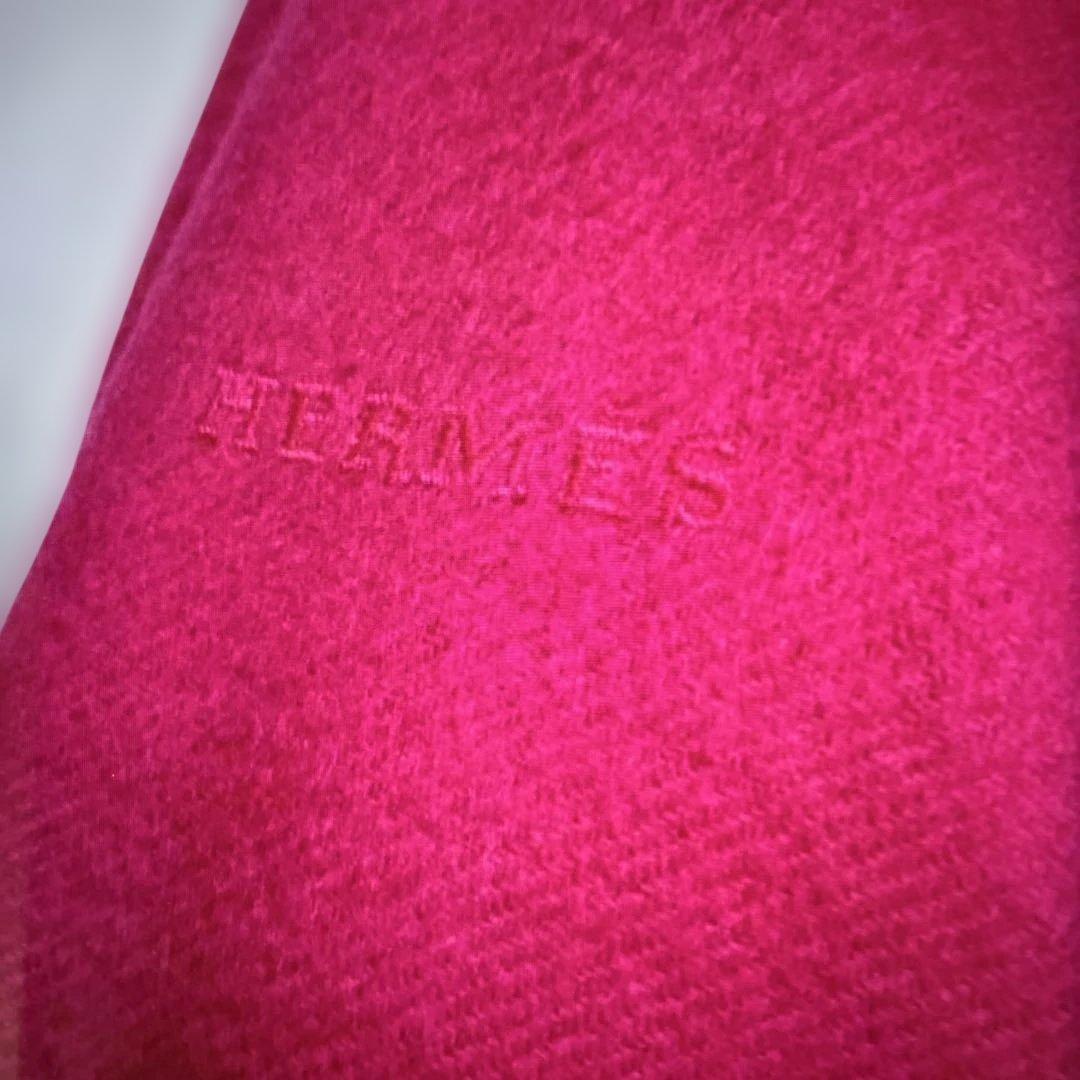 エルメス　カシミヤマフラー　抑えめ濃いピンク　 美品