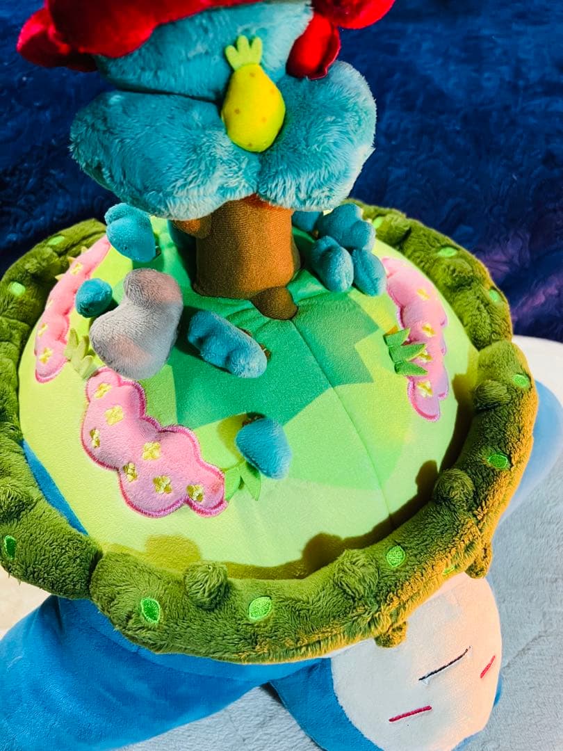 ポケモンセンター限定　ぬいぐるみ　　　カビゴン(キョダイマックスのすがた) .