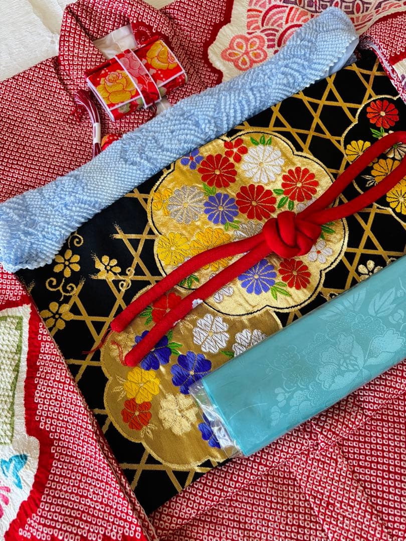 七五三に★正絹四つ身　濃ピンク色に暈し染め　花尽くし　手描き友禅　7歳着物セット