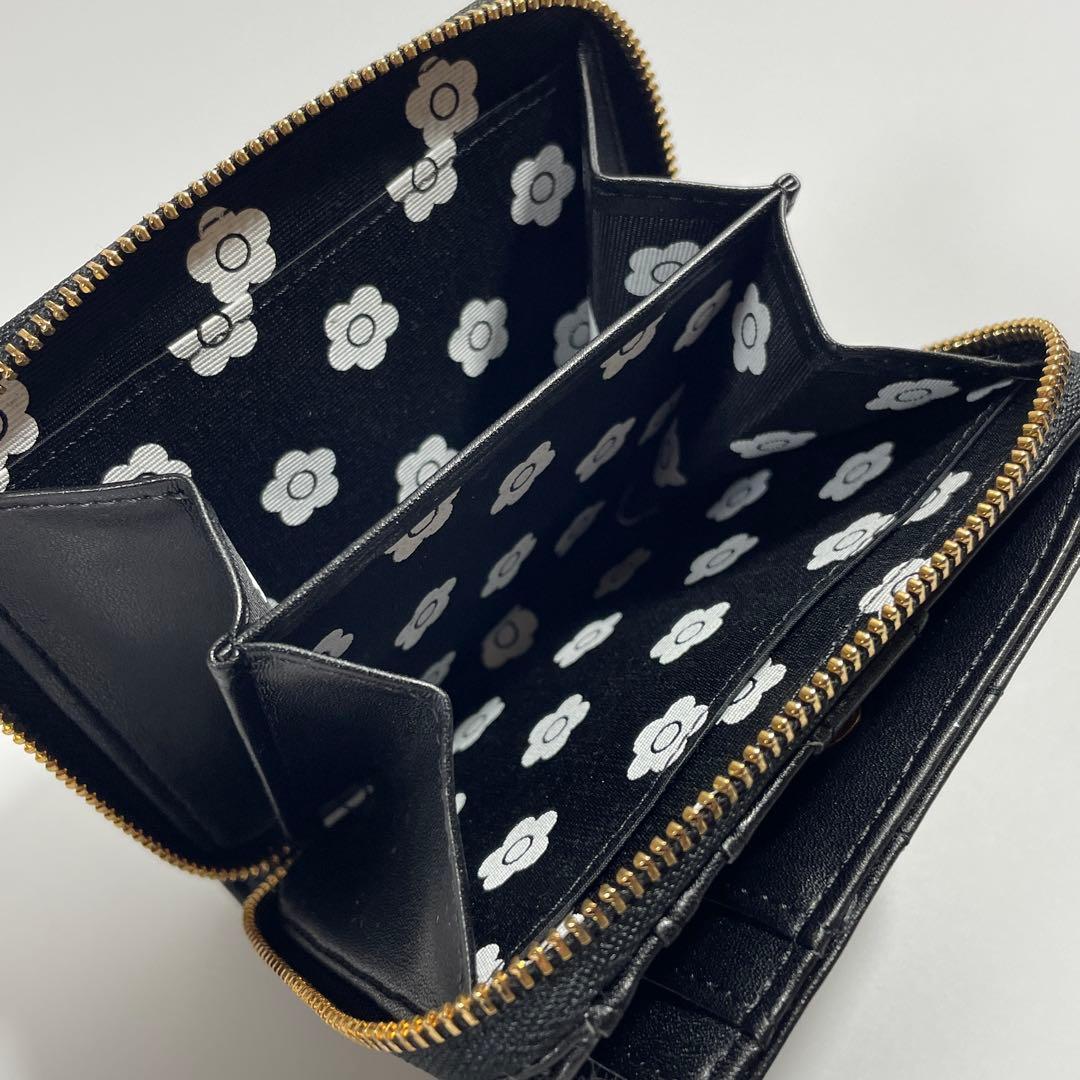 【まゆみ】マリークワント プチデイジーメタルキルト ウォレット 二つ折り