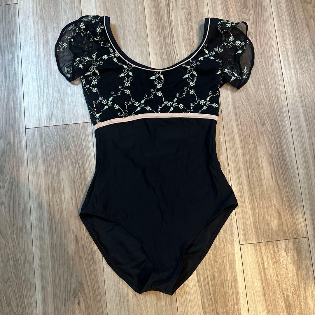 デラロミラノ　Dellalò Milano Iside 黒　Lサイズ